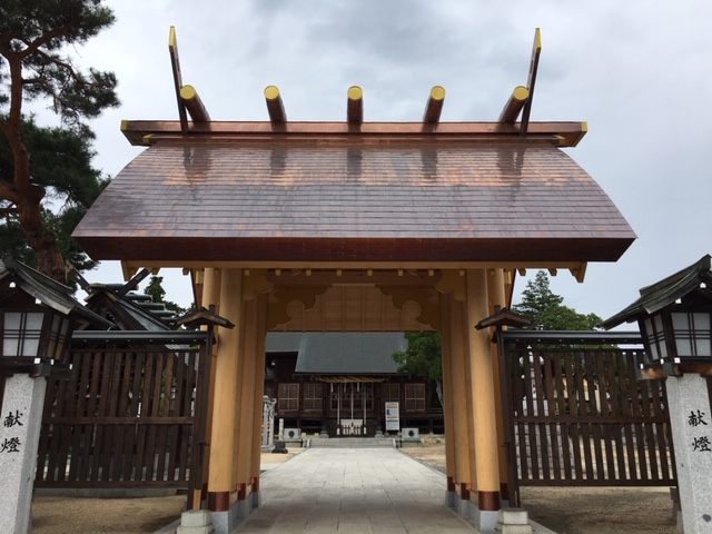 西根神社神門